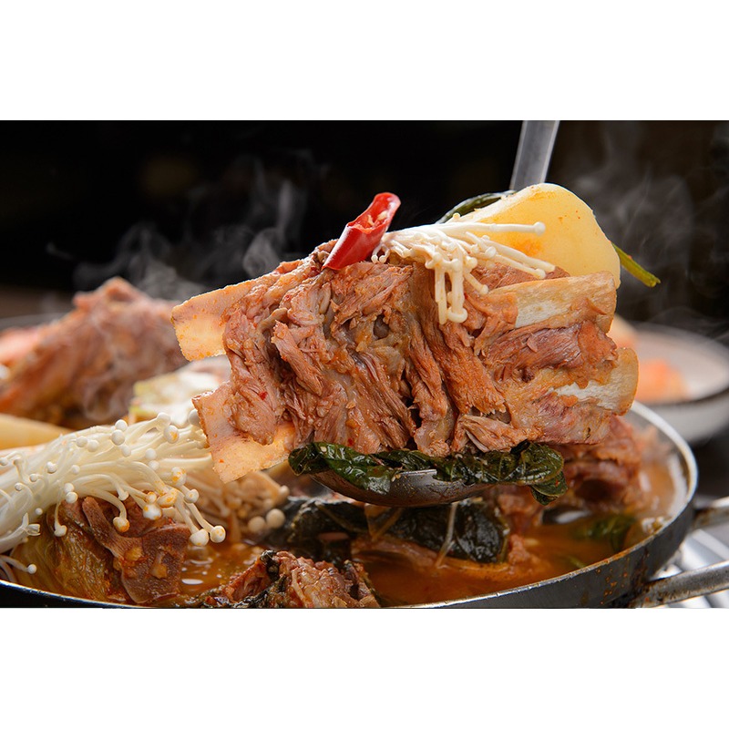 어마어마한 감자탕 3kg, 밥하기 싫은 날 든든하더라고요 5